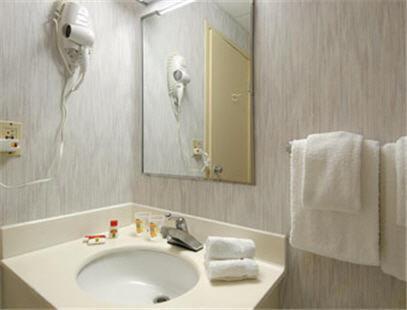 Quality Inn Уэст-Хейвен Номер фото